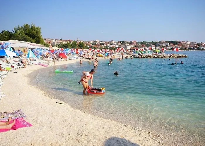 In Okrug Gornji With Sea View, Terrace, Air Conditioning, Wifi 5069-3 * Trogir
