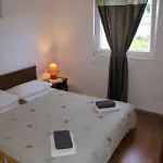In Okrug Gornji With Sea View, Terrace, Air Conditioning, Wifi 5069-3 Apartment Trogir